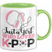 KPop Tasse Geschenk Just a Girl Who Loves KPop Spruch Geschenkidee Grün Trendation