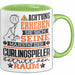 Curlingspieler Geschenk Tasse Lustiger Spruch Erheben Sie Sich Der Curlingspieler Betritt den Raum Grün Trendation