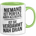 Beate Tasse Geschenk Niemand Ist Perfekt Beate Verdammt Nah Dran Geschenkidee Grün Trendation