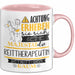 Reittherapeutin Tasse Geschenk Lustiger Spruch Bitte Erheben Sie Sich Seine Majestät Die Reittherapeutin Betritt Den Raum Rosa Trendation