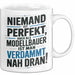 Modellbauer Tasse Geschenk Lustige Geschenkidee Spruch Niemand Ist Perfekt Aber Als Modellbauer Ist Man Verdammt Nah Dran Weiß Trendation
