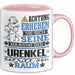 Urenkel Geschenk Tasse Lustiger Spruch Erheben Sie Sich Der Urenkel Betritt den Raum Rosa Trendation
