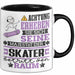 Skater Geschenk Tasse Lustiger Spruch Erheben Sie Sich Der Skater Betritt den Raum Schwarz Trendation