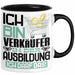 Verkäufer Ausbildung Tasse Geschenk Ich Bin Verkäufer In Der Ausbildung Ich Darf Das Geschenkidee Spruch Schwarz Trendation