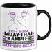 Muay-Thai-Kämpfer Geschenk Tasse Ich Bin Muay-Thai-Kämpfer Aber Sag Doch Einfach Superheld Lustige Geschenkdiee für Muay-Thai-Kämpfer Kaffee-Becher Schwarz Trendation