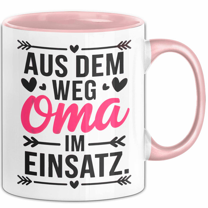 Oma Großmutter Tasse Becher Geschenk Lustige Geschenkidee Spruch Aus Dem Weg Oma Im Einsatz Rosa Trendation