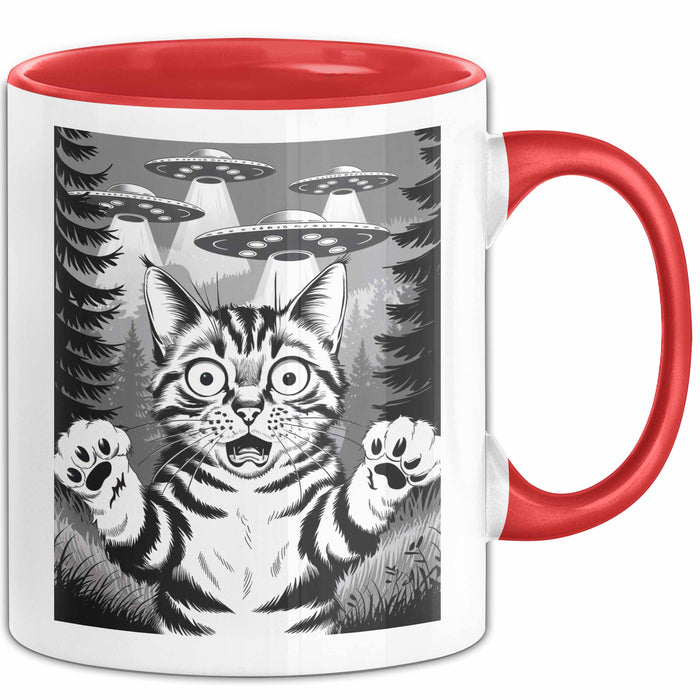 Katzen Tierliebhaber Tasse Geschenk Lustige Geschenkidee Spruch Alien UFO Katze Rot Trendation