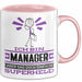 Manager Geschenk Tasse Ich Bin Manager Aber Sag Doch Einfach Superheld Lustige Geschenkdiee für Manager Kaffee-Becher Rosa Trendation