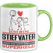 Stiefvater Geschenk Tasse Ich Bin Stiefvater Aber Sag Doch Einfach Superheld Lustige Geschenkdiee für Stiefvater Kaffee-Becher Grün Trendation