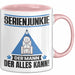 Serienjunkie Tasse Geschenk für Serienjunkie Der Mann Der Alles Kann Geschenkidee zum Geburtstag Rosa Trendation