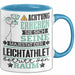 Leichtathlet Geschenk Tasse Lustiger Spruch Erheben Sie Sich Der Leichtathlet Betritt den Raum Blau Trendation