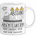 Abenteurerin Tasse Geschenk Lustig Abstand Halten Hochleistungs-Abenteurerin Mit Drang Zur Perfektion Bei Der Arbeit Weiß Trendation