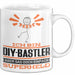 DIY-Bastler Geschenk Tasse Ich Bin DIY-Bastler Aber Sag Doch Einfach Superheld Lustige Geschenkdiee für DIY-Bastler Kaffee-Becher Weiß Trendation