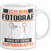Fotograf Tasse Geschenk für Fotograf Geburtstag Lustiger Spruch Kaffee-Becher Was Ist Deine Superkraft Weiß Trendation