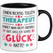 Physiotherapeut Physiotherapie Tasse Geschenk Lustige Geschenkidee Spruch Eine Richtig Tolle Therapeut Findet Man Nicht Überall Trendation