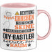DIY-Bastler Geschenk Tasse Lustiger Spruch Erheben Sie Sich Der DIY-Bastler Betritt den Raum Rosa Trendation