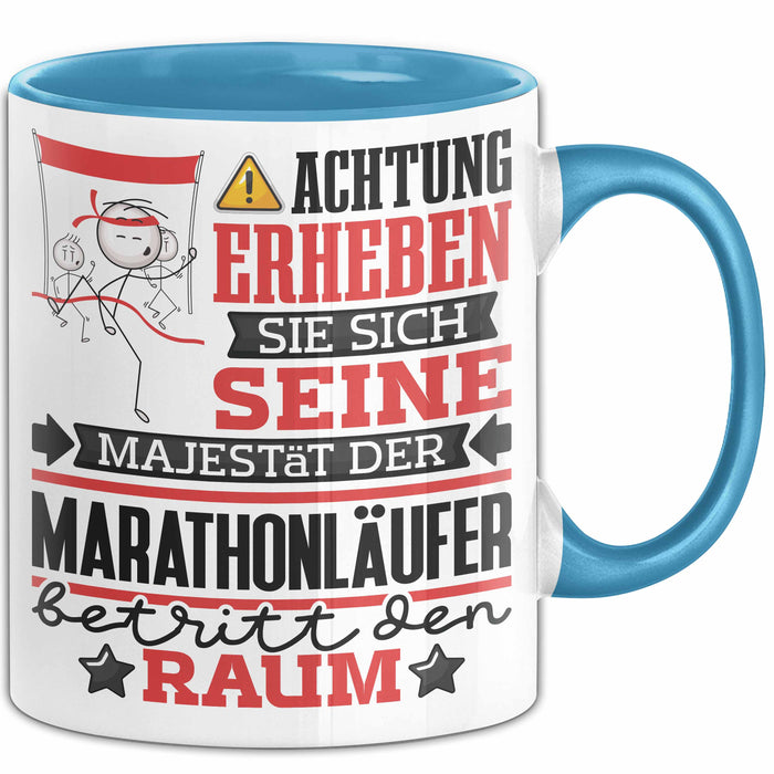 Marathonläufer Geschenk Tasse Lustiger Spruch Erheben Sie Sich Der Marathonläufer Betritt den Raum Blau Trendation