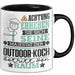 Outdoor-Koch Geschenk Tasse Lustiger Spruch Erheben Sie Sich Der Outdoor-Koch Betritt den Raum Schwarz Trendation