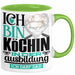 Köchin Ausbildung Start Geschenk Tasse Ich Bin Köchin In Der Ausbildung Ich Darf Das Kaffee-Becher Geschenkidee Grün Trendation