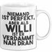 Willi Tasse Niemand Ist Perfekt, Aber Als Willi Ist Er Verdammt Nah Dran Weiß Trendation
