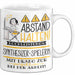 Synthesizer-Spielerin Tasse Geschenk Lustig Abstand Halten Hochleistungs-Synthesizer-Spielerin Mit Drang Zur Perfektion Bei Der Arbeit Weiß Trendation