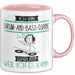 Drum-and-Bass-DJane Tasse Geschenk Ich Bin Drum-and-Bass-DJane Warum Weil Ich Es Kann Geschenkidee Geburtstag Rosa Trendation