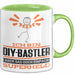 DIY-Bastler Geschenk Tasse Ich Bin DIY-Bastler Aber Sag Doch Einfach Superheld Lustige Geschenkdiee für DIY-Bastler Kaffee-Becher Grün Trendation