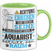 Aquarist Geschenk Tasse Lustiger Spruch Erheben Sie Sich Der Aquarist Betritt den Raum Grün Trendation