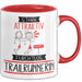 Trailrunnerin Tasse Geschenk Becher Stark Attraktiv Furchtlos Trailrunnerin Lustige Geschenkidee Rot Trendation