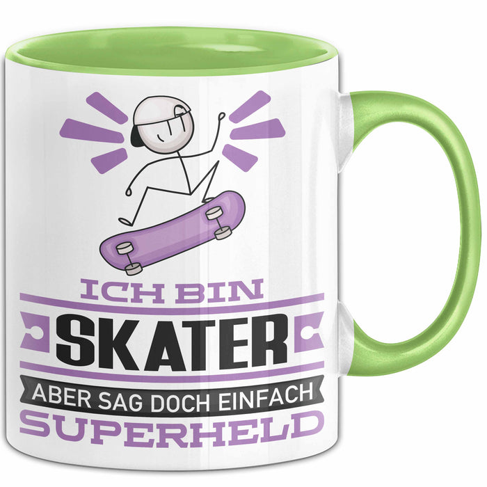 Skater Geschenk Tasse Ich Bin Skater Aber Sag Doch Einfach Superheld Lustige Geschenkdiee für Skater Kaffee-Becher Grün Trendation