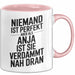 Anja Tasse Geschenk Niemand Ist Perfekt Anja Verdammt Nah Dran Geschenkidee Rosa Trendation