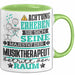 Musiktherapeut Geschenk Tasse Lustiger Spruch Erheben Sie Sich Der Musiktherapeut Betritt den Raum Grün Trendation