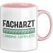 Facharzt Tasse Geschenk Werdender Arzt Geschenkidee Studium Medizin Kaffee-Becher Rosa Trendation