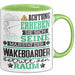 Wakeboarder Geschenk Tasse Lustiger Spruch Erheben Sie Sich Der Wakeboarder Betritt den Raum Grün Trendation