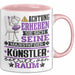 Künstler Geschenk Tasse Lustiger Spruch Erheben Sie Sich Der Künstler Betritt den Raum Rosa Trendation