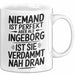Ingeborg Tasse Geschenk Niemand Ist Perfekt Ingeborg Verdammt Nah Dran Geschenkidee Weiß Trendation