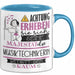 Musiktechnikerin Tasse Geschenk Lustiger Spruch Bitte Erheben Sie Sich Seine Majestät Die Musiktechnikerin Betritt Den Raum Blau Trendation
