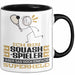 Squash-Spieler Geschenk Tasse Ich Bin Squash-Spieler Aber Sag Doch Einfach Superheld Lustige Geschenkdiee für Squash-Spieler Kaffee-Becher Schwarz Trendation
