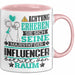 Influencer Geschenk Tasse Lustiger Spruch Erheben Sie Sich Der Influencer Betritt den Raum Rosa Trendation
