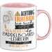 Paddelboard-Lehrerin Tasse Geschenk Lustiger Spruch Bitte Erheben Sie Sich Seine Majestät Die Paddelboard-Lehrerin Betritt Den Raum Rosa Trendation