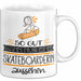 Skateboarderin Geschenk Tasse So Gut Kann Nur Eine Skateboarderin Aussehen Geschenkidee Geburtstag Weihnachten Lustig Weiß Trendation