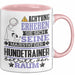 Hundetrainer Geschenk Tasse Lustiger Spruch Erheben Sie Sich Der Hundetrainer Betritt den Raum Rosa Trendation