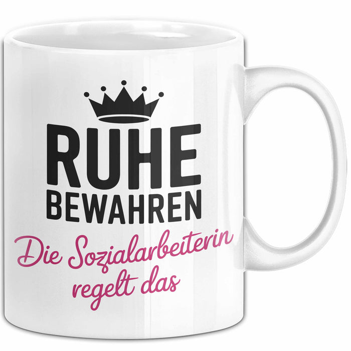 Sozialarbeiter Tasse Geschenk Lustige Geschenkidee Spruch Ruhe Bewahren Die Sozial Arbeiterin Regelt Das Weiß Trendation