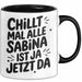 Sabina Tasse Geschenk Chillt Mal Alle Sabina Ist Ja Jetzt Da Geschenkidee Becher mit Name Schwarz Trendation
