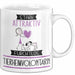 Tierheimvolontärin Tasse Geschenk Becher Stark Attraktiv Furchtlos Tierheimvolontärin Lustige Geschenkidee Weiß Trendation