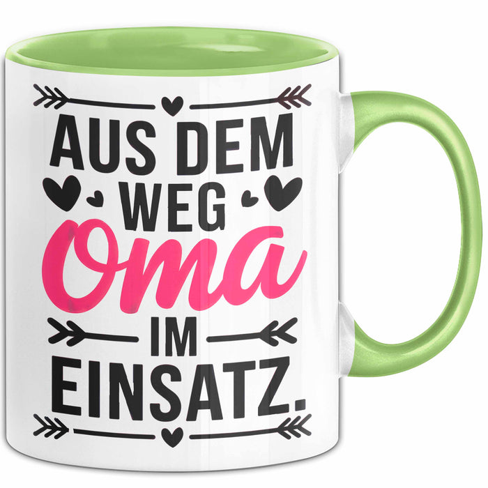 Oma Großmutter Tasse Becher Geschenk Lustige Geschenkidee Spruch Aus Dem Weg Oma Im Einsatz Grün Trendation