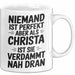 Christa Tasse Geschenk Niemand Ist Perfekt Christa Verdammt Nah Dran Geschenkidee Weiß Trendation