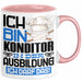 Konditor Ausbildung Tasse Geschenk Ich Bin Konditor In Der Ausbildung Ich Darf Das Geschenkidee Spruch Rosa Trendation