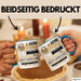 Abenteuerreisende Tasse Geschenk Lustiger Spruch Bitte Erheben Sie Sich Seine Majestät Die Abenteuerreisende Betritt Den Raum Blau Trendation