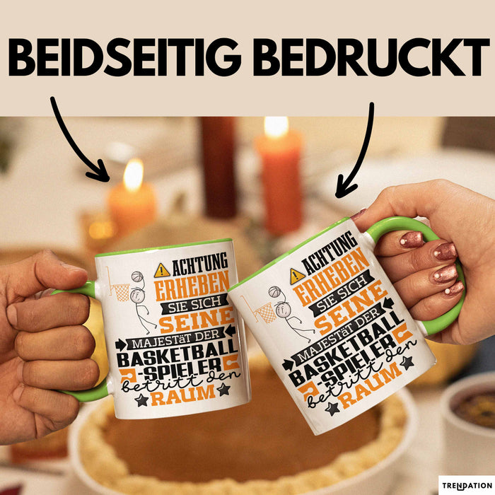Basketballspieler Geschenk Tasse Lustiger Spruch Erheben Sie Sich Der Basketballspieler Betritt den Raum Weiß Trendation